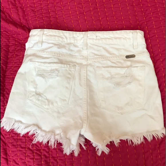 Kancan High Waisted White Shorts - Picture 2 of 3